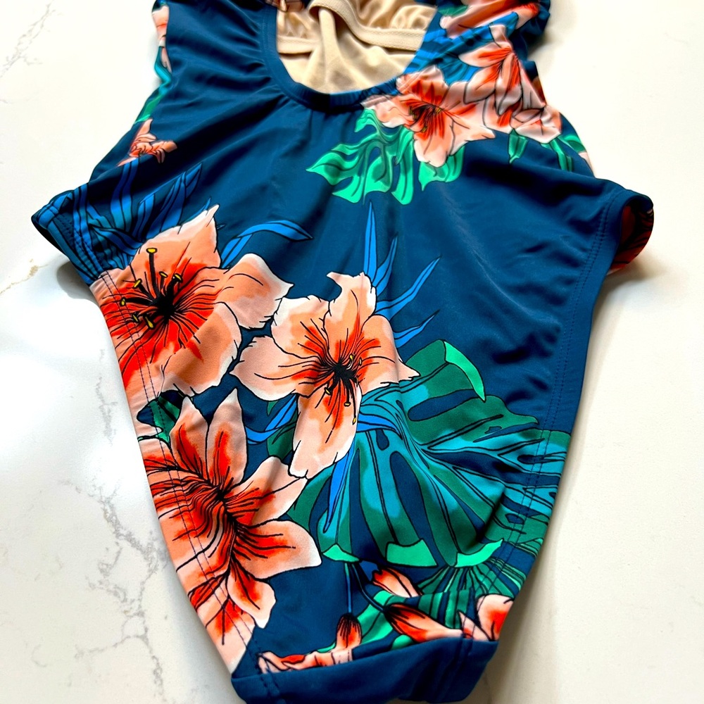 Kona Sol swimming suit size S - Picture 9 of 11
